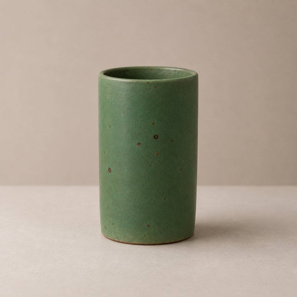 花器 · Kaki (Vessel)